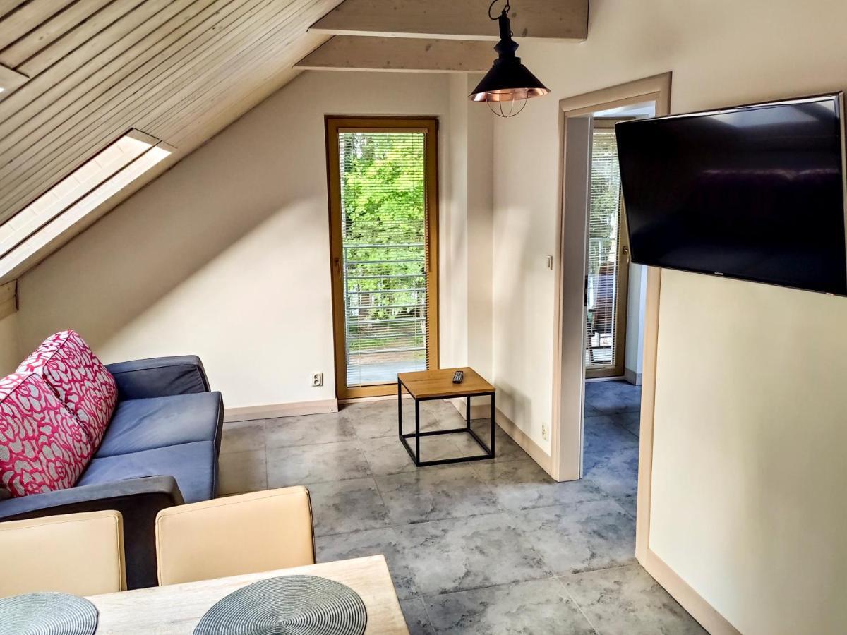 Mazursko - Komfortowe Apartamenty Nad Jeziorem, Sauna, Kominki Na Parterze Кретовини Екстериор снимка