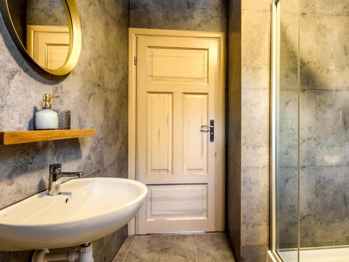 Mazursko - Komfortowe Apartamenty Nad Jeziorem, Sauna, Kominki Na Parterze Кретовини Екстериор снимка