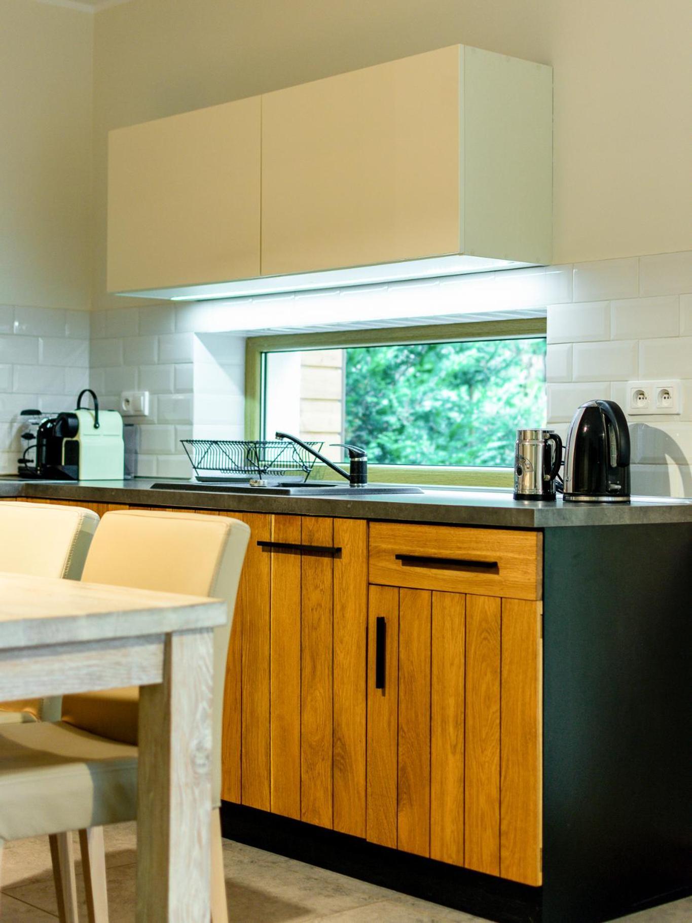 Mazursko - Komfortowe Apartamenty Nad Jeziorem, Sauna, Kominki Na Parterze Кретовини Стая снимка